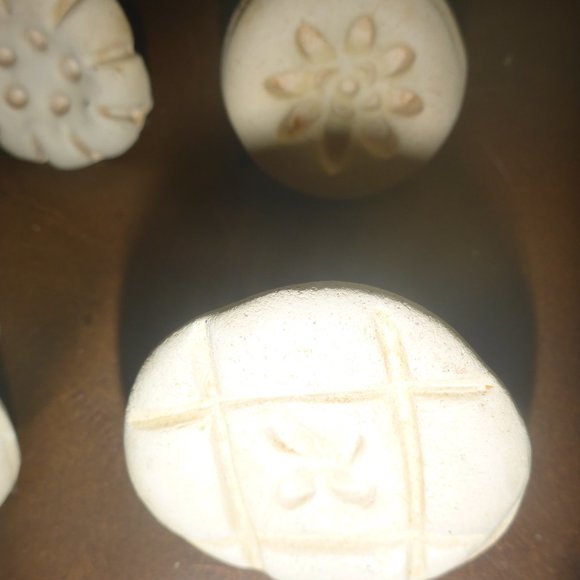 Vintage Set of 6 Handmade Clay Cookie Press Molds - Very Unique! - Picture 5 of 7